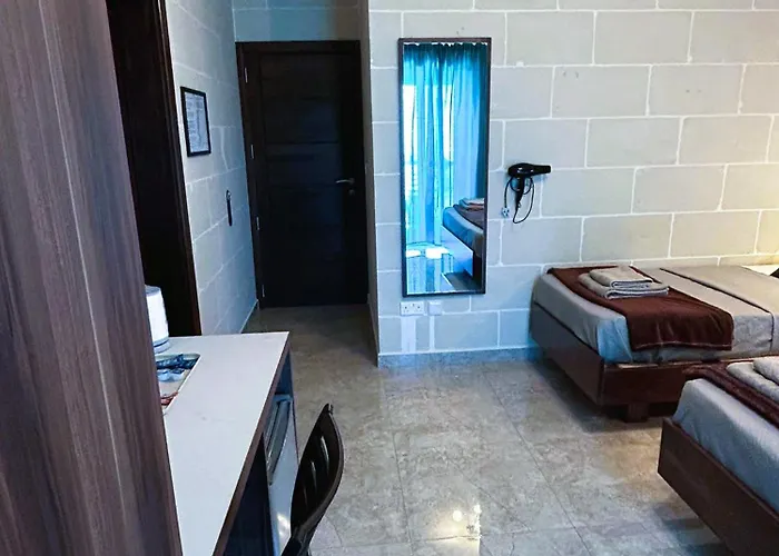 Twenty9th 4* 纳杜尔