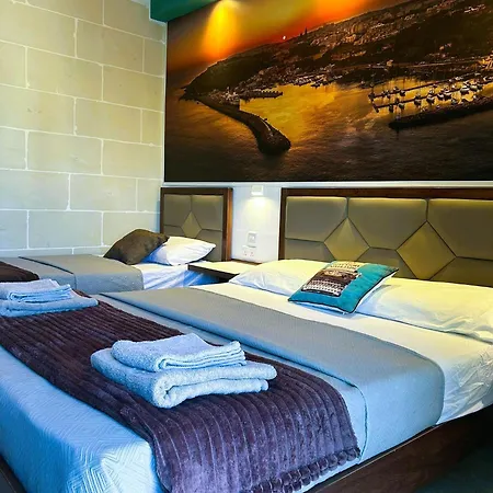 Twenty9th Frühstückspension 4*